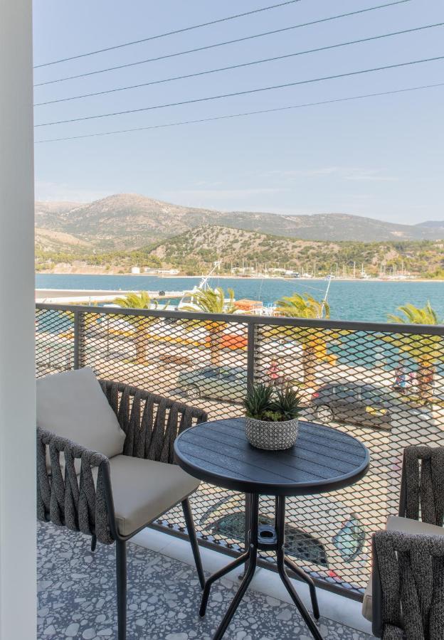 Chelmis Sea Front Apartments - Atlantis Argostoli  Exterior foto