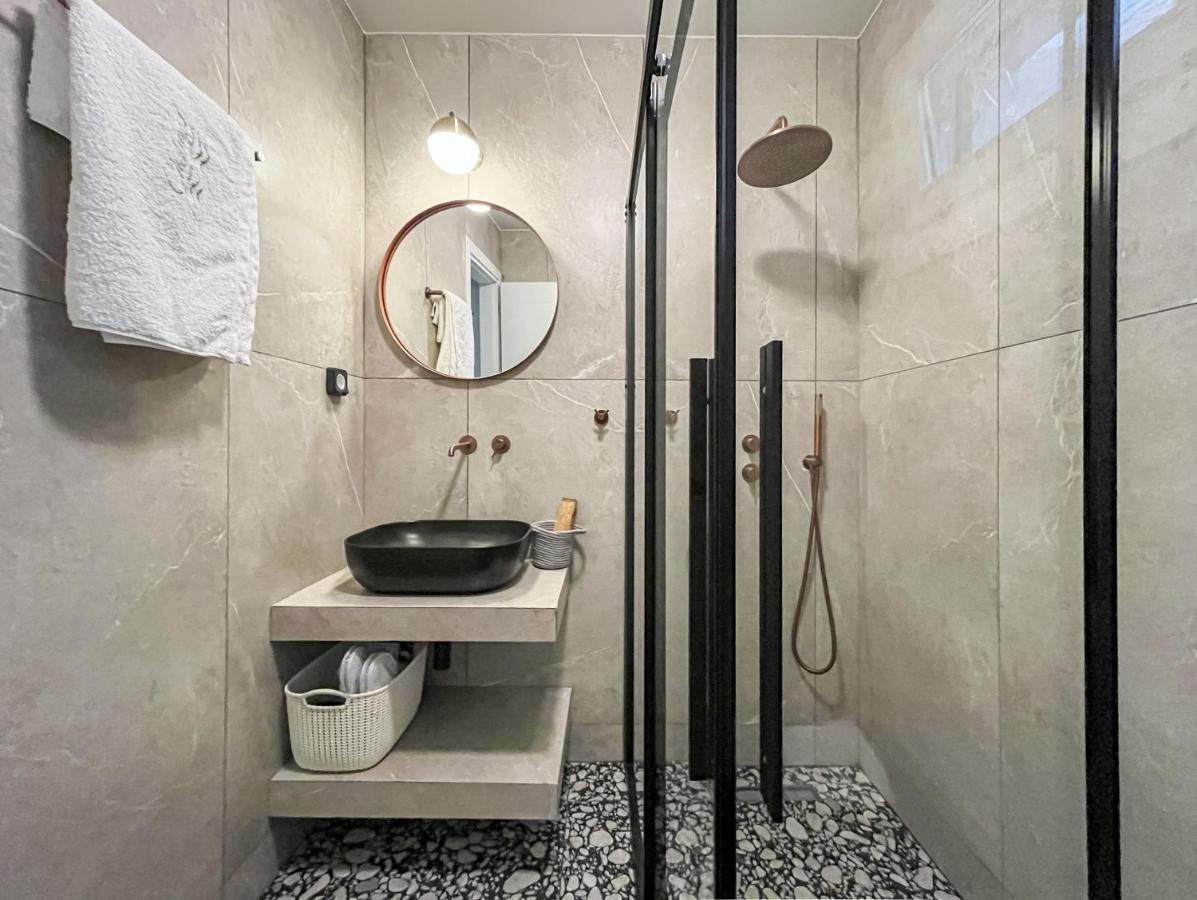 Chelmis Sea Front Apartments - Atlantis Argostoli  Exterior foto